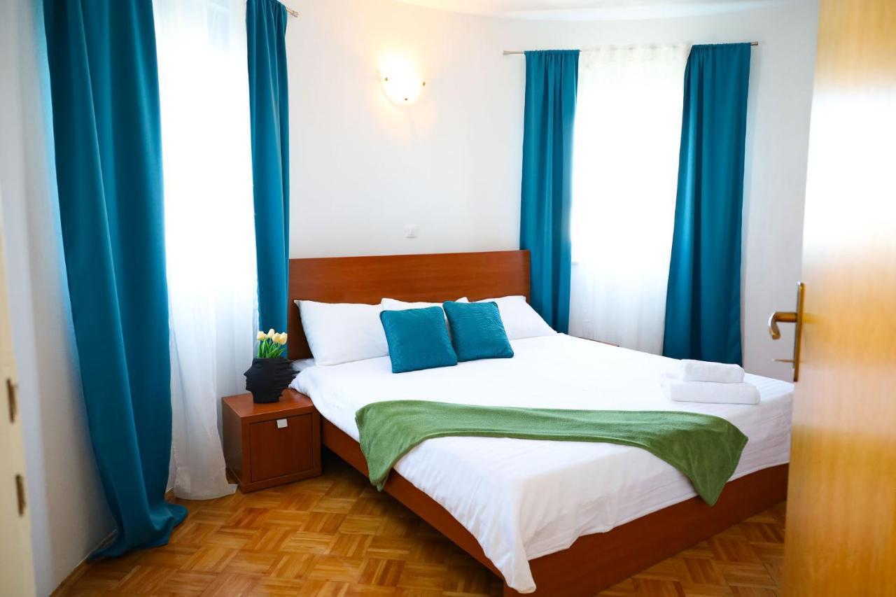 The Florens Residence Near The Beach With The Pool, Bbq And Kids Playground, Zadar Diklo Luaran gambar